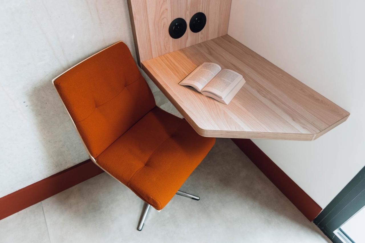 Chambre POP avec 3 Lits Simples